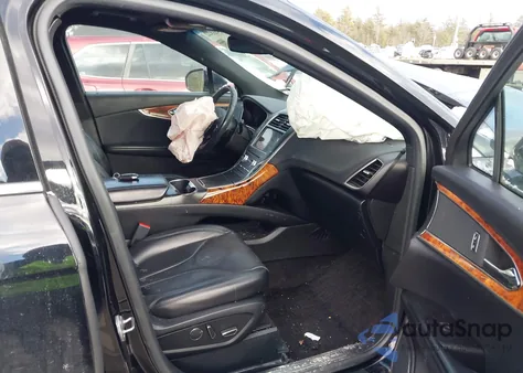 2017 Lincoln Mkx Reserve z USA, uszkodzony, nr VIN 2LMPJ8LR3HBL30441